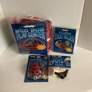 New Ferret Sleep Sack/Play Center, Treat Holder & 2 toys